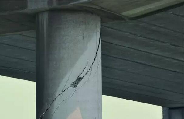 ײ���¹ʵĴ���������������ײ�Զ����ϵͳ����һʱ���ȡ�¹���Ϣ